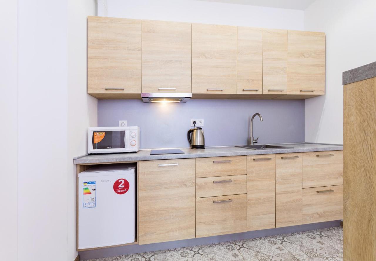 Nyvky Like Home - Studio - Apt 20 Kiev Luaran gambar